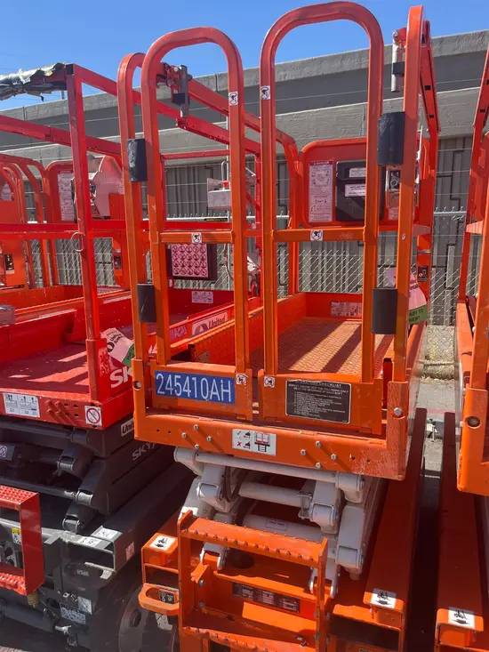 2020 Snorkel S3219E Scissor Lift