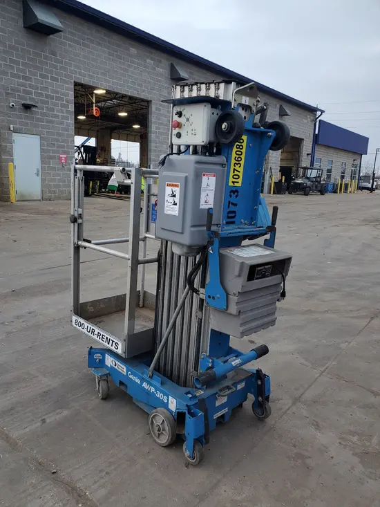 2018 Genie AWP-30SDC Pusharound Lift