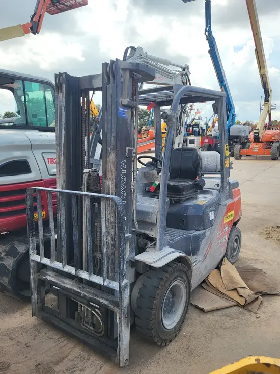 2023 Toyota 50-8FGU25 LP Warehouse Forklift