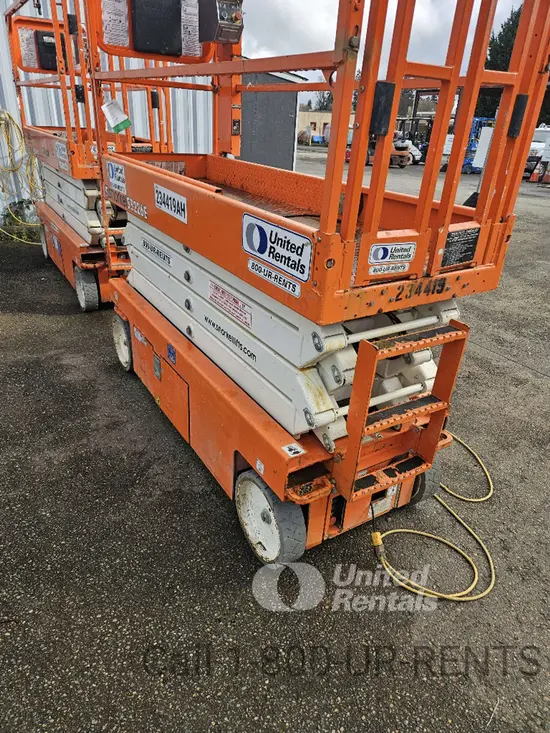 2019 Snorkel S3226E Scissor Lift