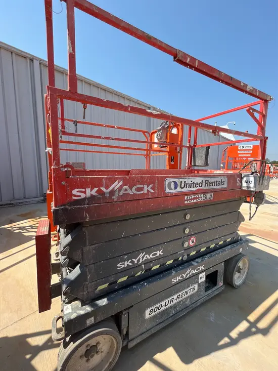 2017 Skyjack SJIII4632 Scissor Lift