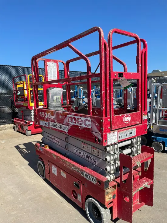 2017 MEC 1930SE Scissor Lift