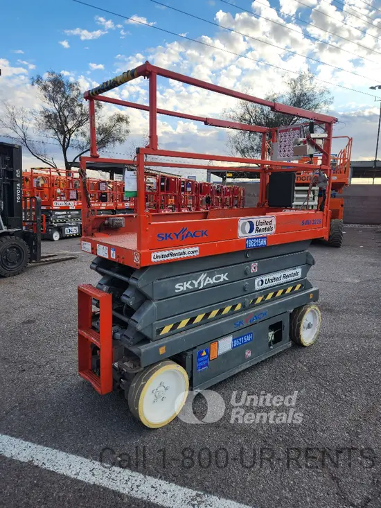 2017 Skyjack SJIII3226 Scissor Lift