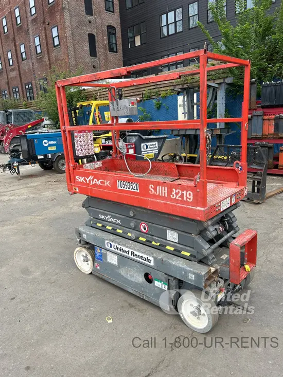 2017 Skyjack SJIII3219 Scissor Lift