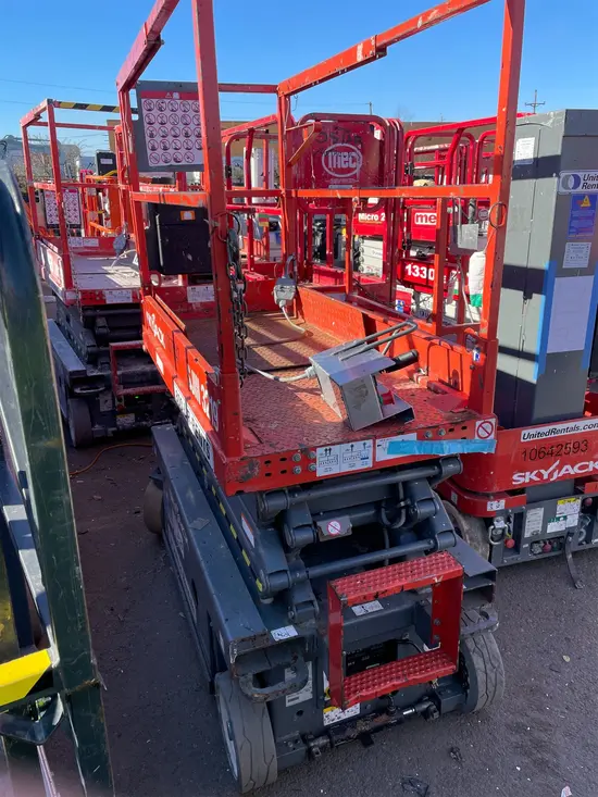 2016 Skyjack SJIII3219 Scissor Lift