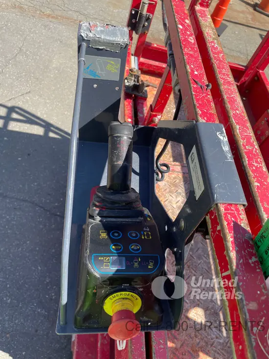 2018 MEC MICRO 19 Scissor Lift