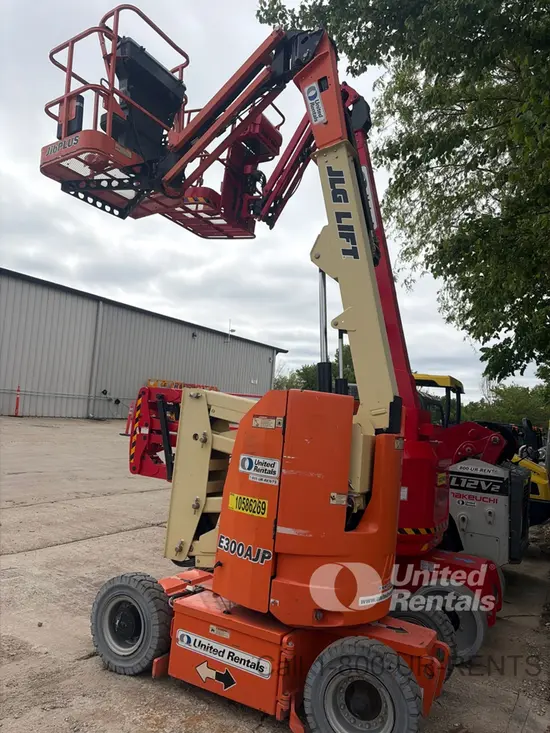 2017 JLG E300AJP Articulating Boom Lift