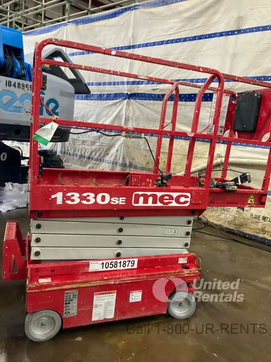 2017 MEC 1330SE Scissor Lift