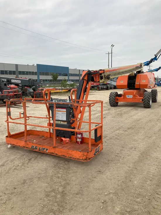 2019 JLG 860SJ Boom Lift