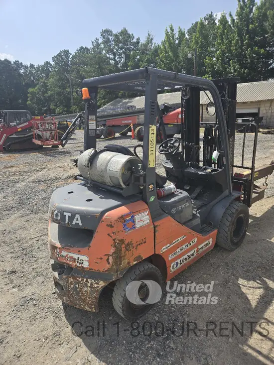 2020 Toyota 8FGU25 Warehouse Forklift
