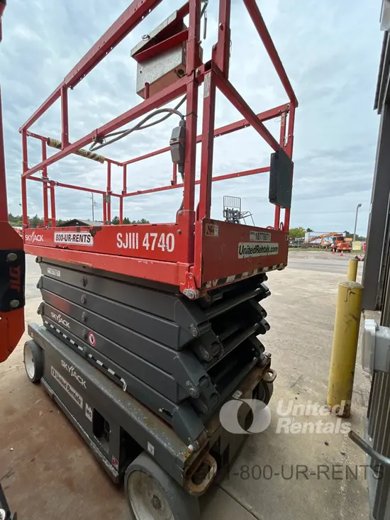 2018 Skyjack SJIII4740 Scissor Lift