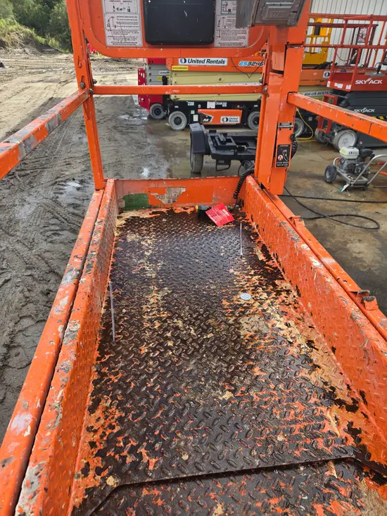 2021 Snorkel S3219E Scissor Lift