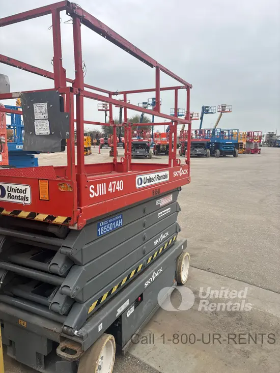 2017 Skyjack SJIII4740 Scissor Lift