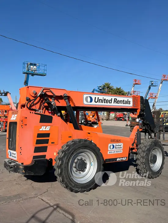 2018 SKYTRAK 6042 Forklift