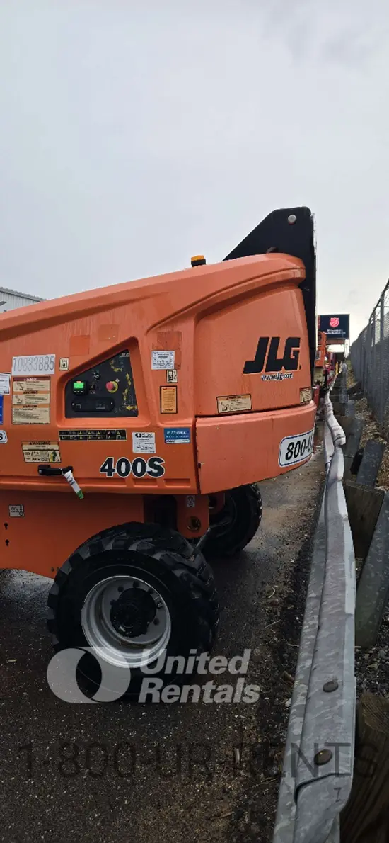 2017 JLG 400S Boom Lift
