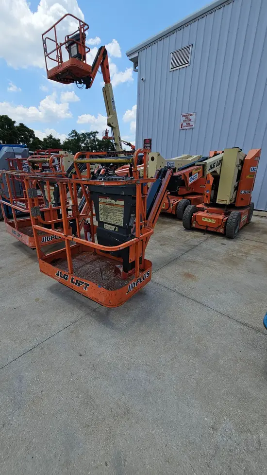 2017 JLG E300AJP Articulating Boom Lift