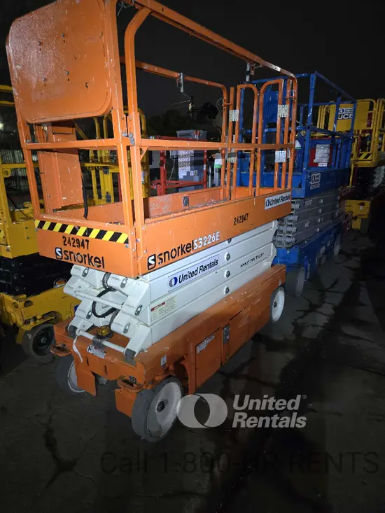 2020 Snorkel S3226E Scissor Lift