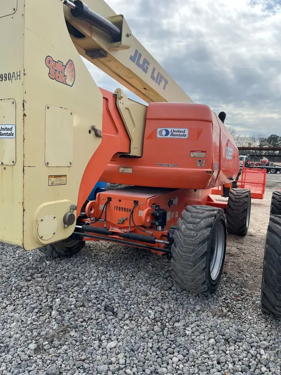 2016 JLG 800AJ Articulating Boom Lift