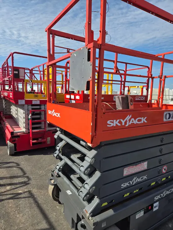2017 Skyjack SJIII4740 Scissor Lift