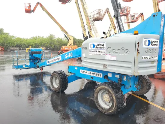 2016 Genie S-40 Boom Lift