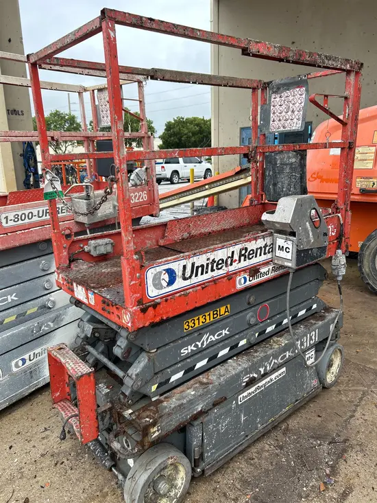 2016 Skyjack SJIII3219 Scissor Lift