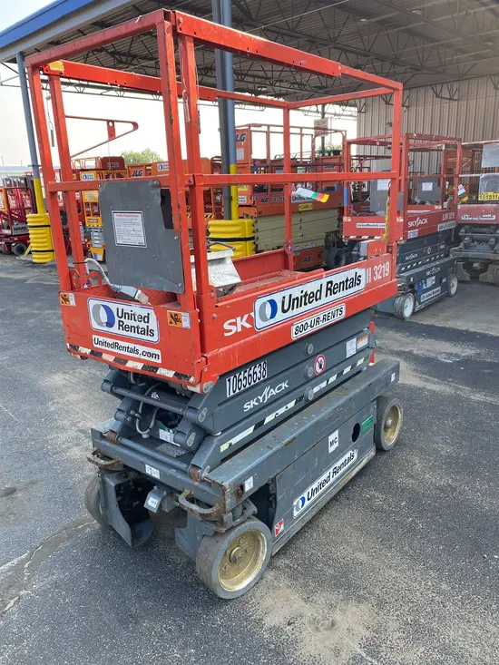 2017 Skyjack SJIII3219 Scissor Lift