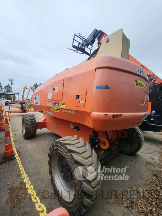 2018 JLG 800S Boom Lift