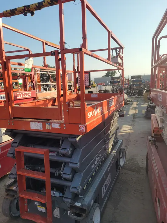 2017 Skyjack SJIII4740 Scissor Lift