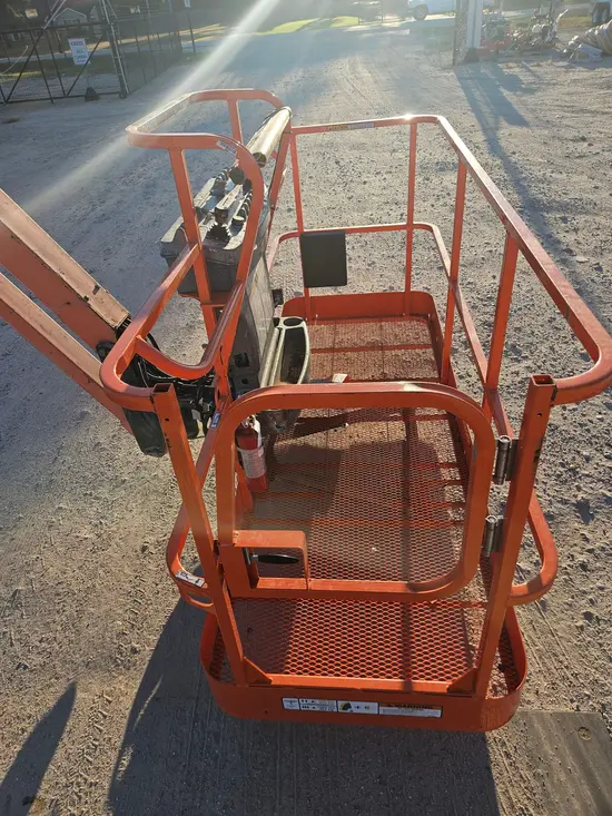 2018 JLG 1250AJP Articulating Boom Lift