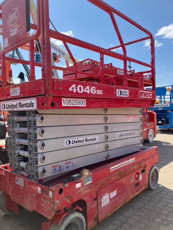 2018 MEC 4046SE Scissor Lift