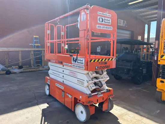 2019 Snorkel S3226E Scissor Lift