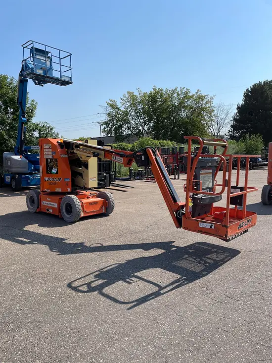 2017 JLG E300AJP Articulating Boom Lift