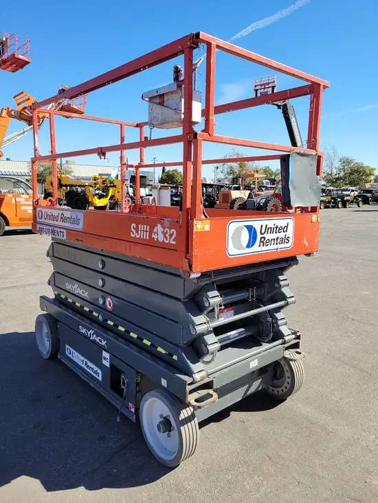 2017 Skyjack SJIII4632 Scissor Lift