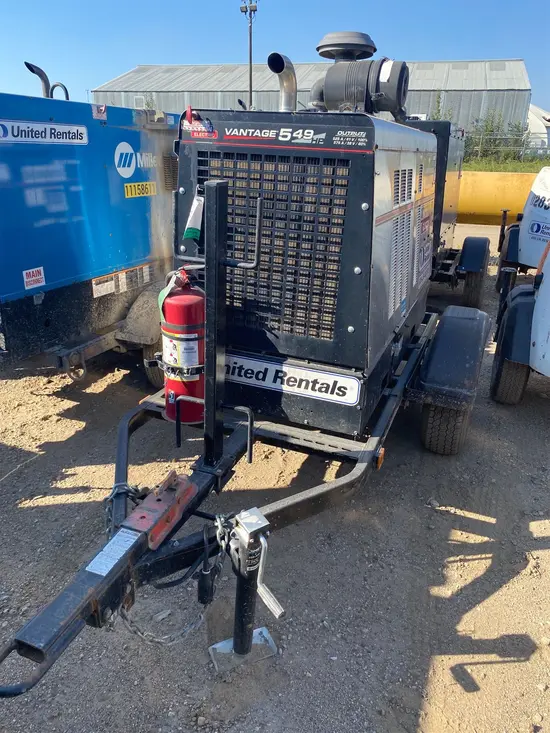 2019 Lincoln Electric VANTAGE 549 Welder