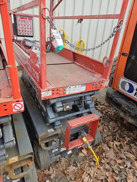 2018 Skyjack SJIII3219 Scissor Lift