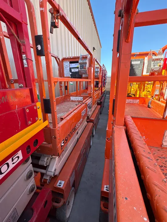 2019 Snorkel S3219E Scissor Lift