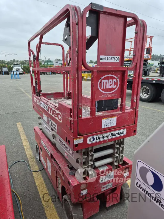 2020 MEC 1930SE Scissor Lift