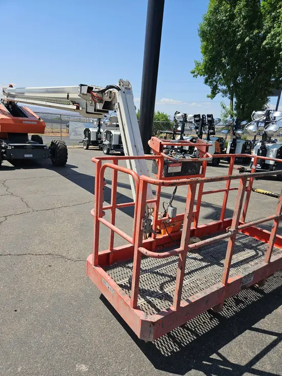 2017 Snorkel TB86J Boom Lift