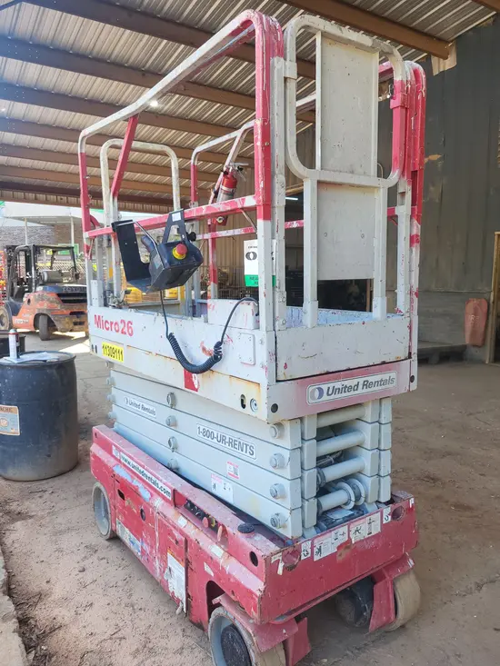 2021 MEC MICRO 26 Scissor Lift