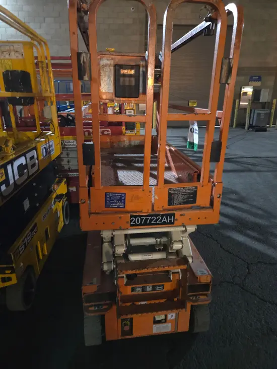 2018 Snorkel S3219E Scissor Lift