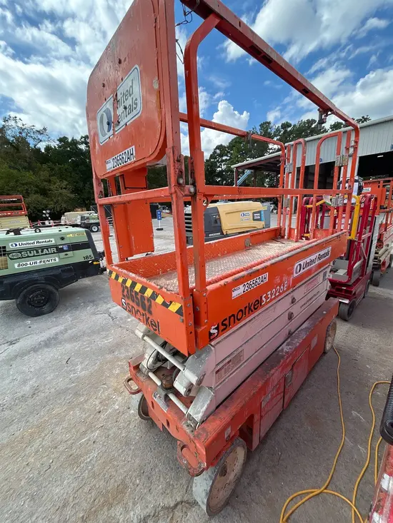 2019 Snorkel S3226E Scissor Lift