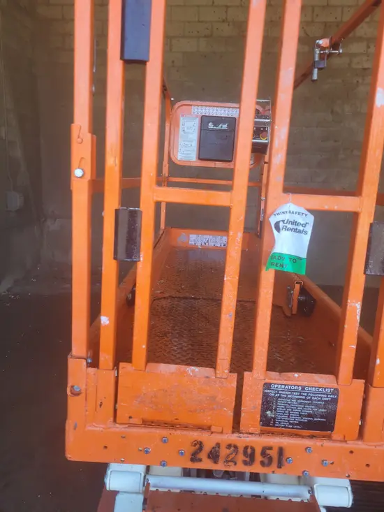 2020 Snorkel S3226E Scissor Lift