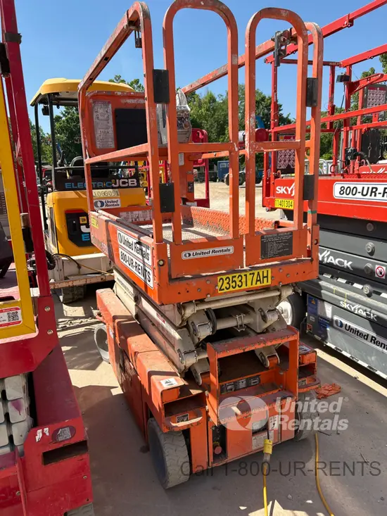 2019 Snorkel S3219E Scissor Lift