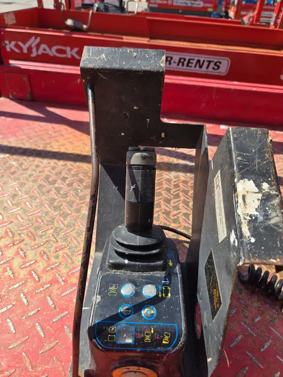 2019 MEC 3346SE Scissor Lift