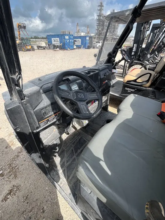 2024 Polaris PRO XD MID-SIZE Utility Vehicle