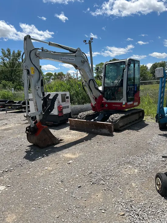 2021 Takeuchi TB250-2CR Mini Excavator
