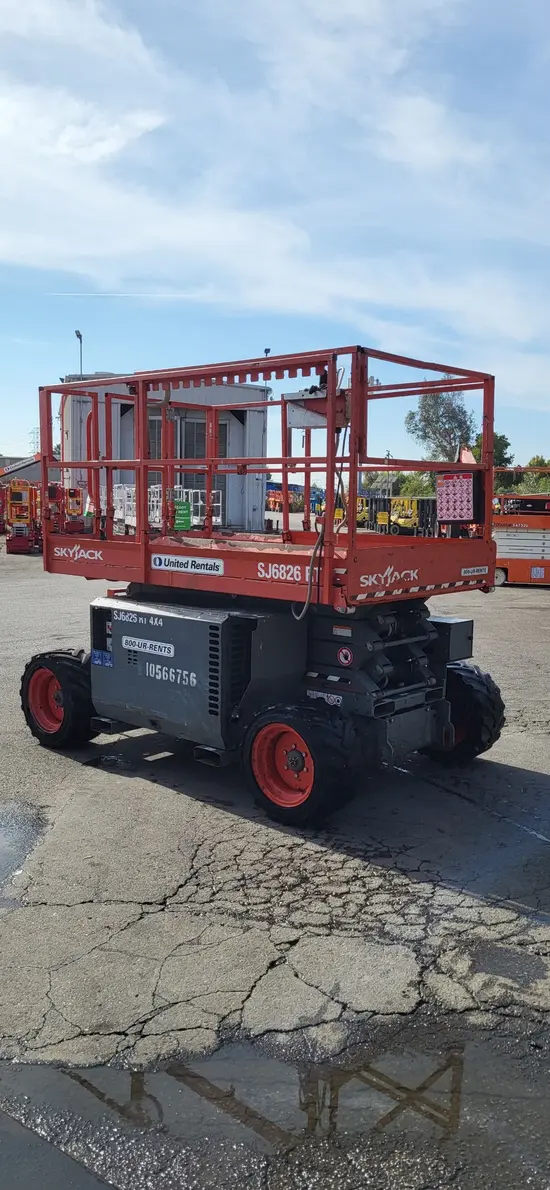 2017 Skyjack SJ6826RT Rough Terrain Scissor Lift
