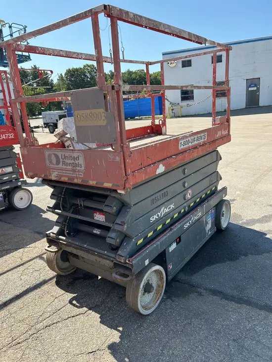 2017 Skyjack SJIII4632 Scissor Lift