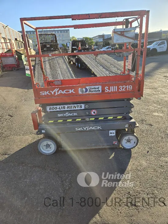2017 Skyjack SJIII3219 Scissor Lift