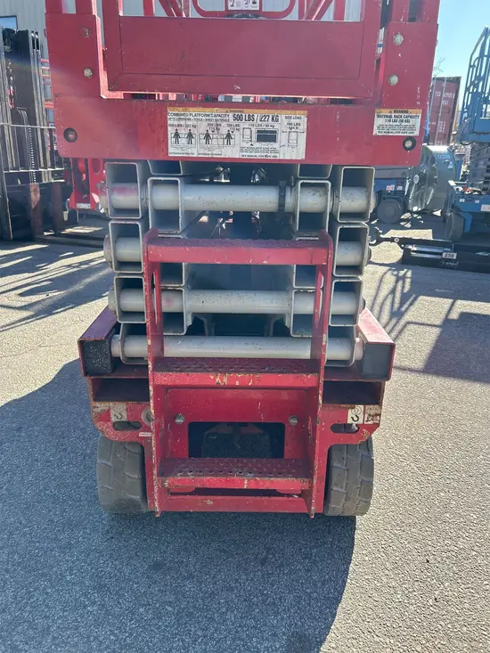 2017 MEC 2632SE Scissor Lift